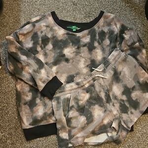 Tie-Dye Sweatshirt and Shorts Set